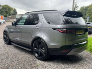 Land Rover Discovery 3.0 Discovery Dynamic HSE D MHEV Automatic 4WD 5dr 9