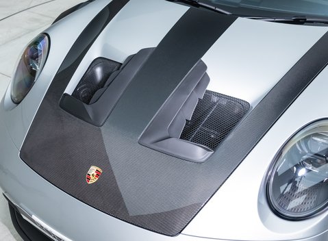 Porsche 911 GT3 RS (992) 39