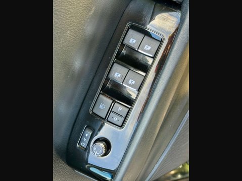 Toyota Vellfire 2.5 PETROL Z A EDITION 7 SEATS 63