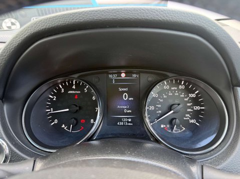 Nissan Qashqai 1.2 DIG-T N-Connecta SUV 5dr Petrol Manual 2WD Euro 6 (s/s) (115 ps) 100