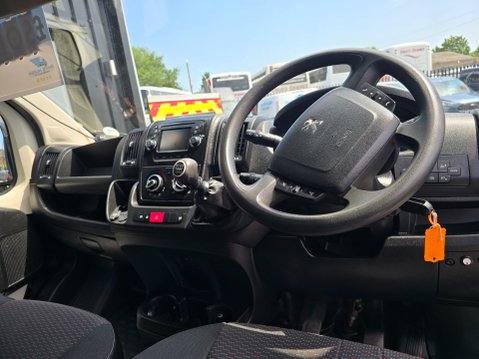 Peugeot Boxer BLUE HDI 335 L3H2 PROFESSIONAL P/V 8