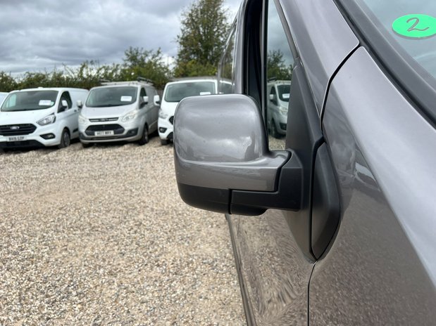 Renault Trafic LWB L2H1 Low Roof Sport LL30 Air Con Alloy Wheels EURO 6 NO VAT 18