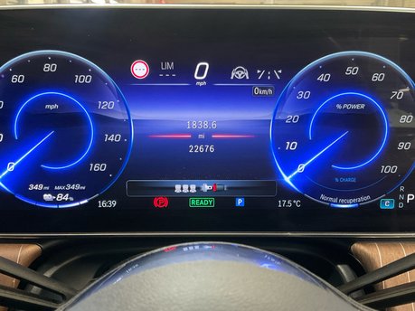 Mercedes-Benz EQE EQE 300 Exclusive Luxury Auto Electric 89KWH PAN ROOF/DISTRONIC/VAT Q 14