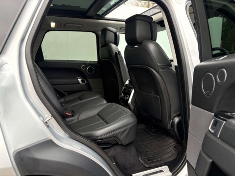 Land Rover Range Rover Sport 3.0 Range Rover Sport Autobiography Dynamic SDV6 Auto 4WD 5dr 18