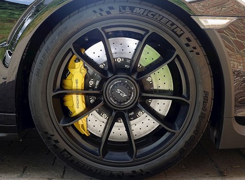 Porsche 911 (991) GT3 RS 13