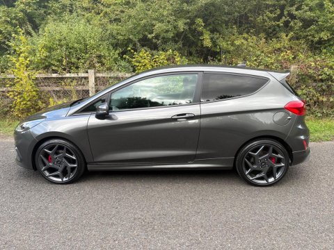 Ford Fiesta ST-3 11