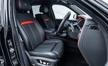 Rolls-Royce Cullinan BLACK BADGE 15