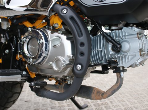 Honda Monkey Z125 MONKEY 32