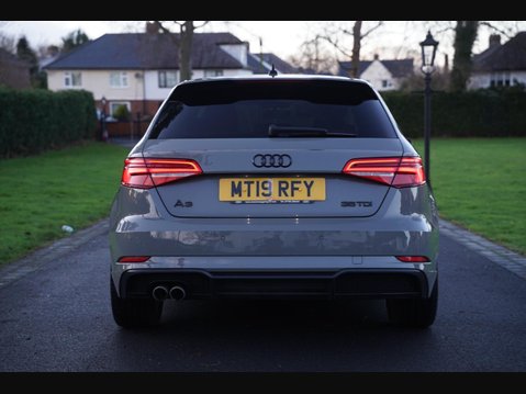 Audi A3 2.0 TDI 35 Black Edition Sportback S Tronic Euro 6 (s/s) 5dr 10