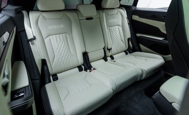 Lamborghini Urus S 17