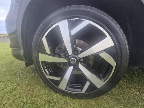 Nissan Qashqai 1.5 dCi Tekna Euro 6 (s/s) 5dr 30