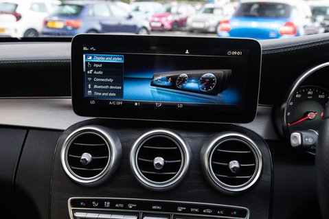 Mercedes-Benz C Class C 200 AMG LINE MHEV 29