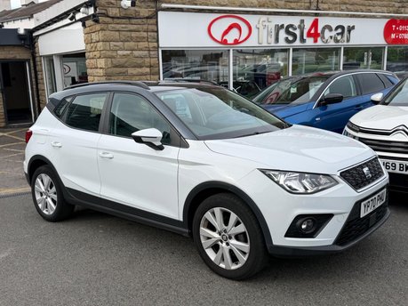 SEAT Arona TSI SE TECHNOLOGY 4