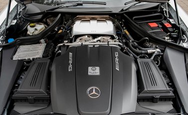 Mercedes-Benz Amg GT GT S 30