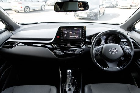 Toyota C-HR DESIGN