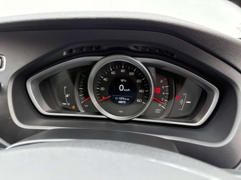 Volvo V40 2.0 V40 R-Design Edition T2 5dr 49