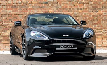 Aston Martin Vanquish 1