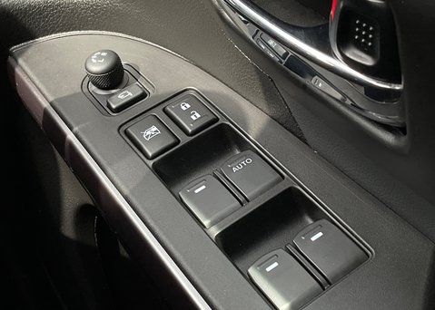 Suzuki SX4 S-Cross ULTRA BOOSTERJET ALLGRIP MHEV 23