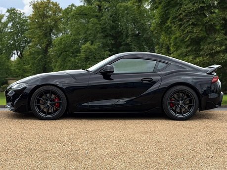 Toyota Supra PRO 8