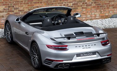 Porsche 911 Turbo Cabriolet (991.2) 11