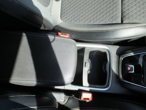 Vauxhall Grandland X 1.2 Turbo SRi Nav Euro 6 (s/s) 5dr 43