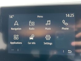 Renault Clio 1.0 Clio Iconic Bose TCe 5dr 36