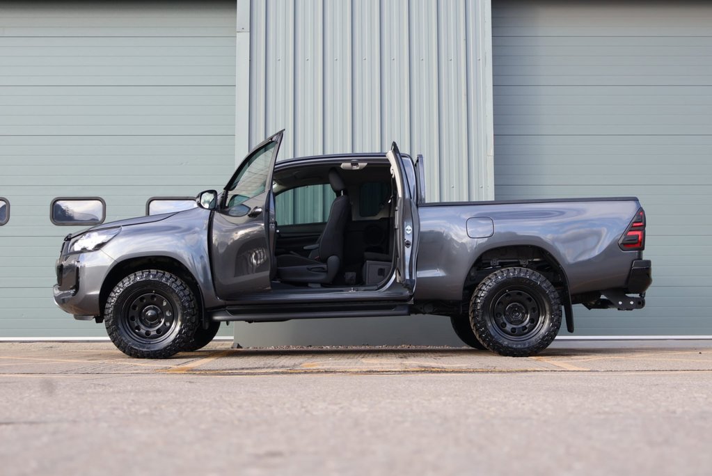 Toyota Hilux BRAND NEW ACTIVE 4WD D-4D ECB King cab Commercial styled by Seeker Uk 6