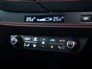 Ferrari F8 3.9 F8 Tributo Semi-Auto 2dr 34