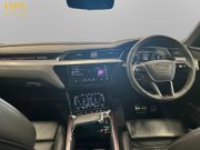 Audi Q8 55 S line SUV 5dr Electric Auto quattro 114kWh (11kW Charger) (408 ps) 1 Ow 20