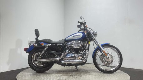 Harley-Davidson Sportster XL 1200 C 2011 ONLY 8K MOT STUNNING CRUISER BIKE 1200CC 1