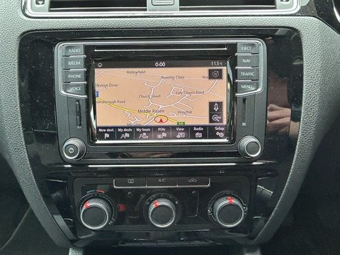 Volkswagen Jetta GT TDI BLUEMOTION TECHNOLOGY 14