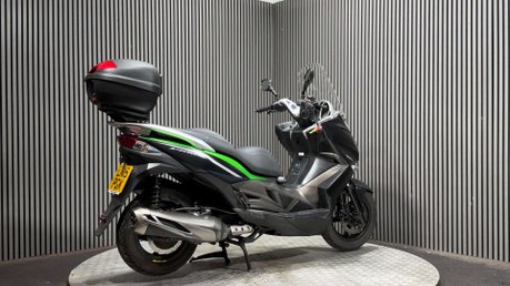 Kawasaki J300 2015 20K RUNNING MAXI SCOOTER PROJECT BIKE 300CC A2 2