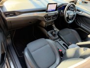 Ford Focus TITANIUM X EDITION MHEV 9