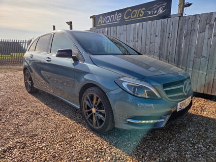 2014 B CLASS B180 CDI BLUEEFFICIENCY SPORT YEAR 2014 14 MILEAGE 82,561 MILES BODY TYPE... photo