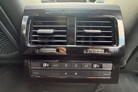 Volkswagen Touareg V6 BLACK EDITION TSI - DEMO +1 OWNER - FULL VW SERVICE HISTORY 69