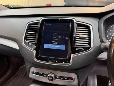 Volvo XC90 2.0 D5 PowerPulse R-Design Auto 4WD Euro 6 (s/s) 5dr 83
