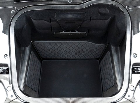 Porsche 918 Spyder 33