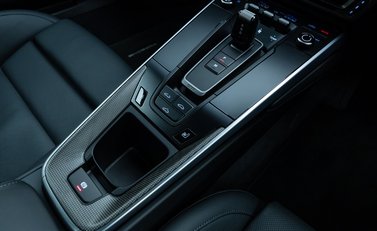 Porsche 911 Turbo S (992) 22