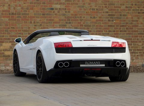 Lamborghini Gallardo LP 560-4 Spyder 7