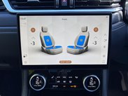 Jaguar F-Pace 2.0 D200 MHEV R-Dynamic HSE Black Auto AWD Euro 6 (s/s) 5dr 26