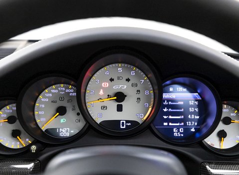 Porsche 911 GT3 (991.2) 14