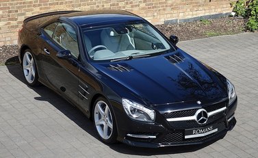 Mercedes-Benz SL Class SL500 AMG Sport 4