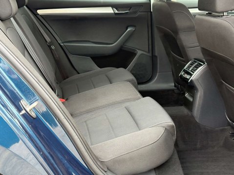 Skoda Superb 1.4 Superb SE TSi 5dr 16