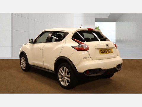 Nissan Juke 1.2 DIG-T N-Connecta SUV 5dr Petrol Manual Euro 6 (s/s) (115 ps) 7