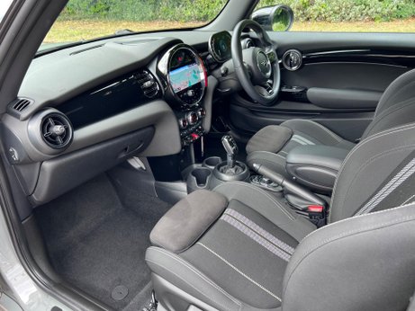 Mini Hatch 2.0 Cooper S Sport Steptronic Euro 6 (s/s) 3dr 83