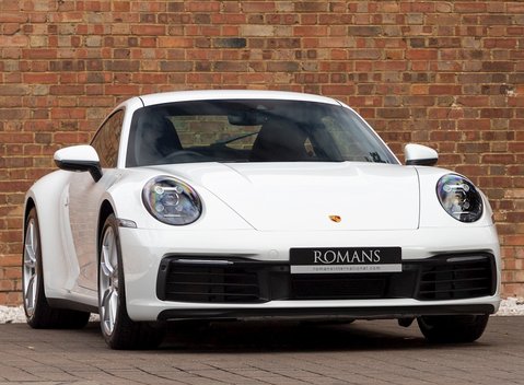 Porsche 911 Carrera (992) 1