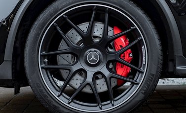 Mercedes-Benz GLC 63 S 4Matic 10