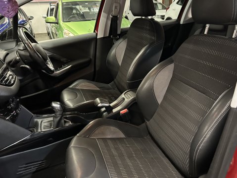 Peugeot 2008 PURETECH ALLURE 14