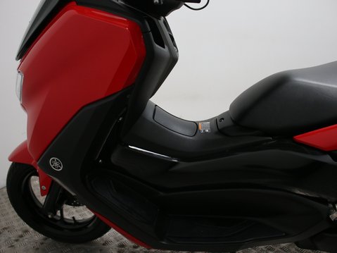 Yamaha Nmax 125 GPD125-A ABS 32