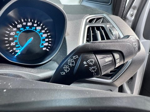 Ford Kuga 2.0 TDCi Titanium 2WD Euro 5 5dr 19